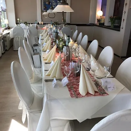 Tesperhude Hotel 3*